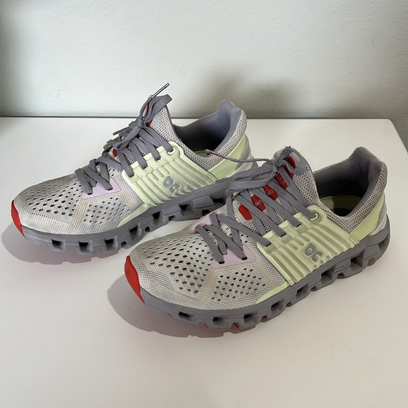 On Cloudswift Running Shoes - Picture 4 of 7